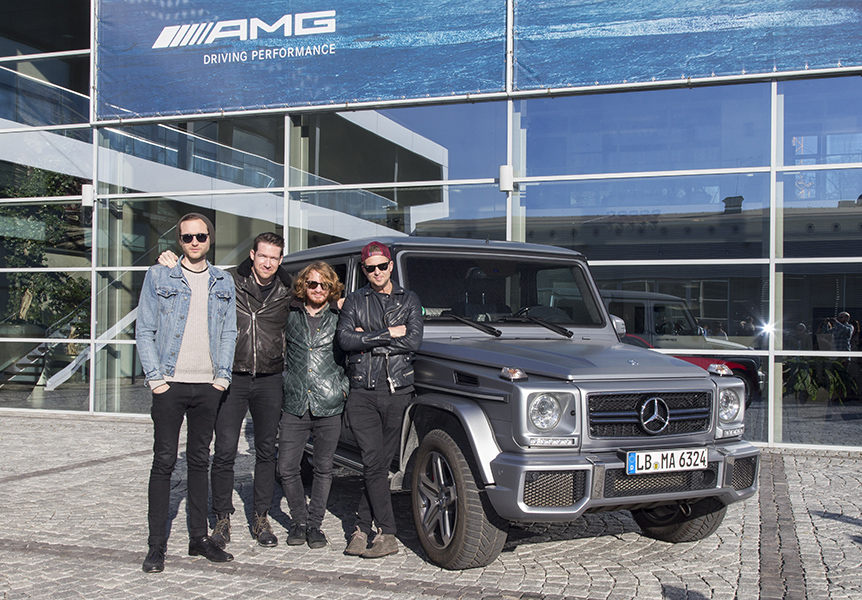 Besuch von OneRepublic bei Mercedes-Benz