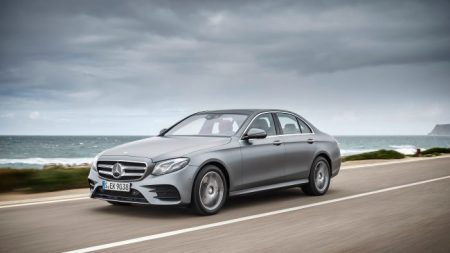 Mercedes-Benz sales record in May (2)