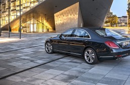 100,000 S-Class Models sold in One Year