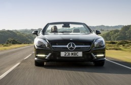 Mercedes-Benz SL 400 gets a review from Car Magazine