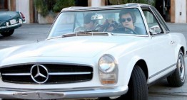 Harry Styles – His Car is Older than Him