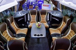 Daimler wants to rule the world with the Setra TopClass luxury coach