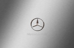 90 years of Mercedes-Benz logo