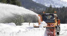 Up to a metre snow is no big deal for the Unimog