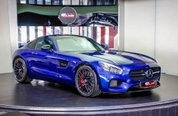 Blue beast with read interior in Dubai: the Mercedes-AMG GT S