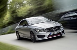Mercedes-Benz wins five prizes for the four-wheel-drive cars