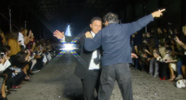 The fashion-crasher – Retiree ends up on the stage of Mercedes-Benz Fashion Week