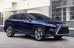 New Lexus RX takes on Mercedes’ GLE in New York