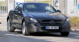 New spyshots of the future Mercedes-Benz SLC roadster