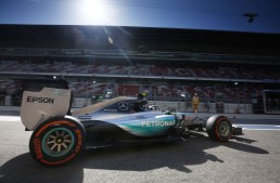 F1 Spain, Qualifying: Rosberg takes pole, Hamilton comes next