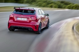 First video of the Mercedes A-Class facelift. Car made to go far!