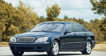 Sir Elton John sells his Mercedes S600L