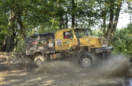 Unimog and Zetros trucks get triple success in extreme rally in Poland