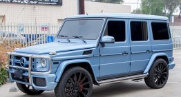 Chameleon G-Class – Kylie Jenner changes car color every season