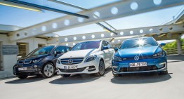 Mercedes B-Class Electric Drive vs BMW i3 and VW e-Golf  in Auto motor und Sport match