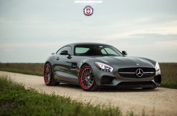 Anything goes well with it – Mercedes-AMG GT S with HRE wheels