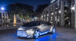 The UFO has landed – Mercedes-Benz Vision Tokyo (with video)