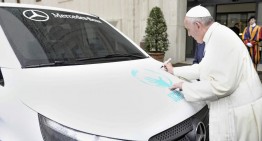 Pope Francis blesses the first ever Vito made in his home country, Argentina