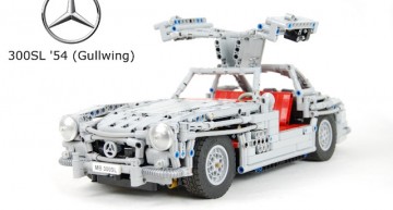 The most realistic Lego Mercedes-Benz 300SL Gullwing ever built