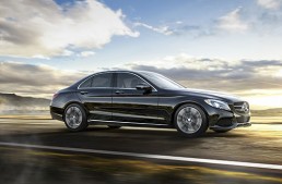 The only way is up! Mercedes-Benz USA hits record sales again!