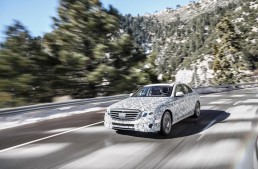 It’s got a mind of its own – the new Mercedes-Benz E-Class set free on the road