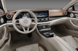 2017 Mercedes E-Class and the evolution of its interior after 40 years