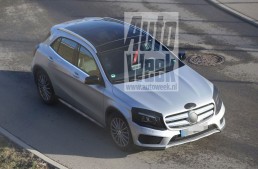 2017 Mercedes GLA facelift unveiled in new spy pics