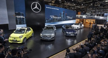 Made in China: Watch the live presentation of the E-Class and check out the Mercedes-Benz stand