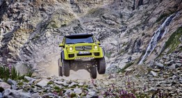 Good news, America! The Mercedes-Benz G500 4×4² might make it to the US