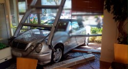 Mercedes driver crashes into a café in Dublin