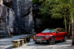 It boldly goes where no estate has gone before – First trailer of the Mercedes-Benz E-Class All-Terrain