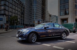 Going green in Berlin with the Mercedes-Benz C 350 e