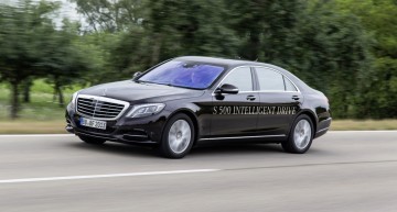 Mercedes-Benz wins prize for autonomous driving technology
