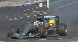Mercedes drama in Malaysia – Hamilton’s engine in flames, Rosberg third
