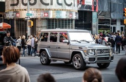 Glitzy $220,000 Mercedes-AMG G 65 goes to New York