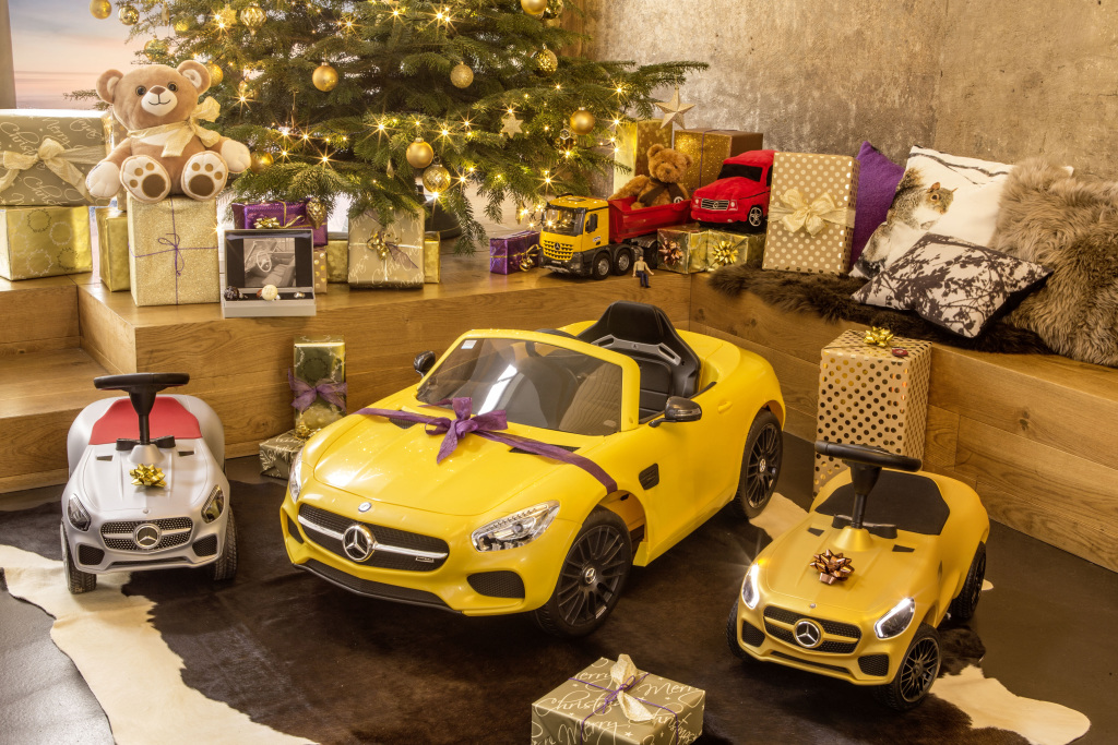 Gift ideas from Mercedes-Benz