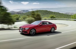 Exciting from every angle – The new Mercedes-Benz E-Class Coupe breaks cover!