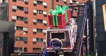 Santa’s coming in a G-Class!