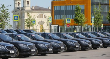 Uber strikes deal with Mercedes-Benz for self-driving cars