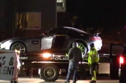 Gone in 10 minutes, dropped in a second! Stolen Mercedes-AMG GT falls hard from tow truck