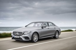 Next level in voice control – LINGUATRONIC gets brand-new features in the E-Class