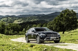 The Mercedes-Benz E 400 d All-Terrain gets the S-Class inline-six diesel engine