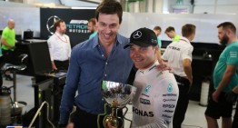 Valtteri Bottas signs contract extension with Mercedes-AMG