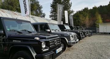 Mercedes-Benz + Bridgestone = aventure. Game over, reality begins here!