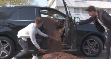 Filled with candy – The Mercedes prank that made the owner happy