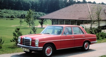 Half a century of the Mercedes-Benz “Stroke/8” saloons