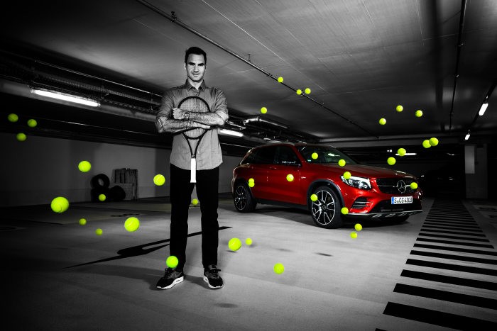 Roger Federer and the Mercedes-Benz V-Class: 