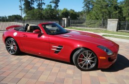 Used, but not so much – Mercedes SLS AMG Roadster goes under hammer