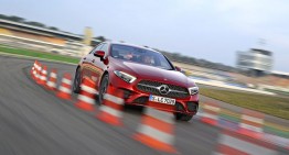 Test Mercedes CLS 450 4Matic: Mild hybrid coupe with four doors and 367 hp
