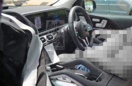 SCOOP: First photos of new 2019 Mercedes GLE interior